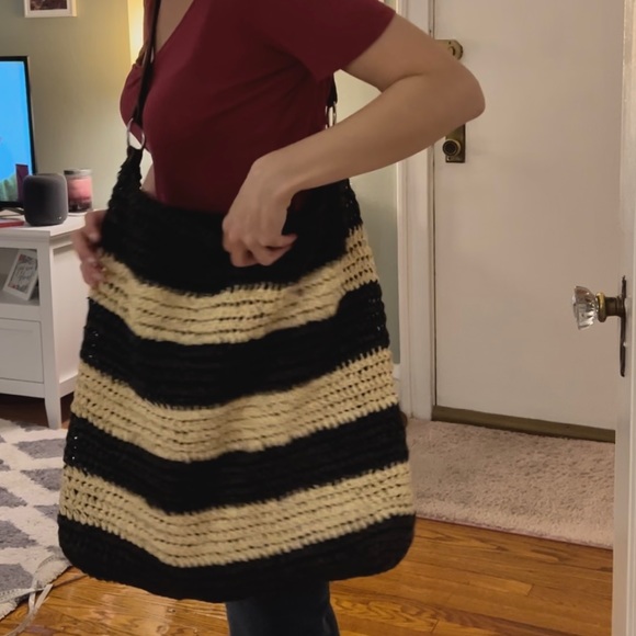 Oversized slouchy navy blue and khaki striped bag - Picture 4 of 14